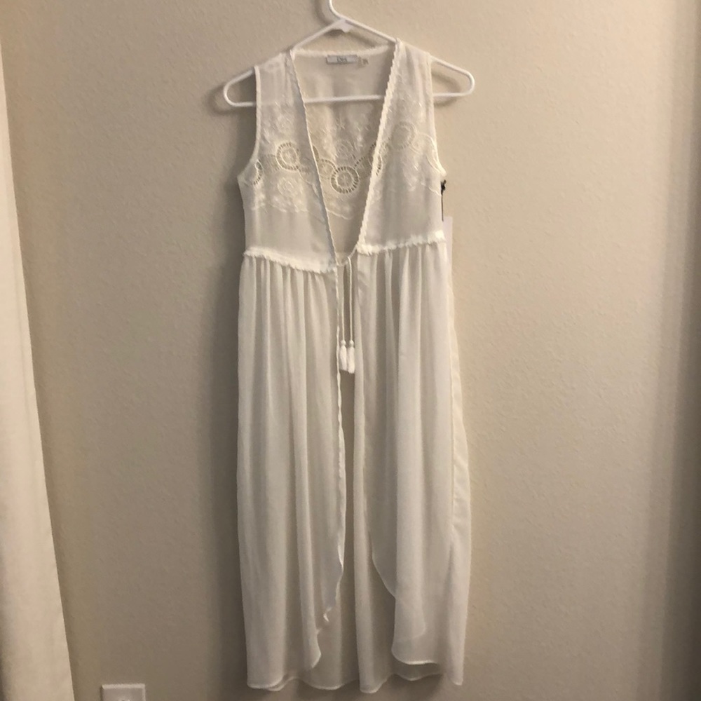 Dex Ivory Vest